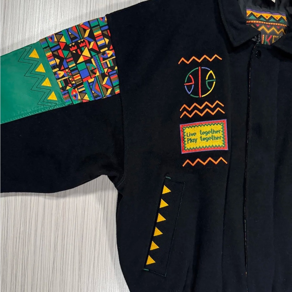 Vintage Nike Spike's Urban Jungle Gym Varsity Jacket Size Medium - Picture 3 of 6